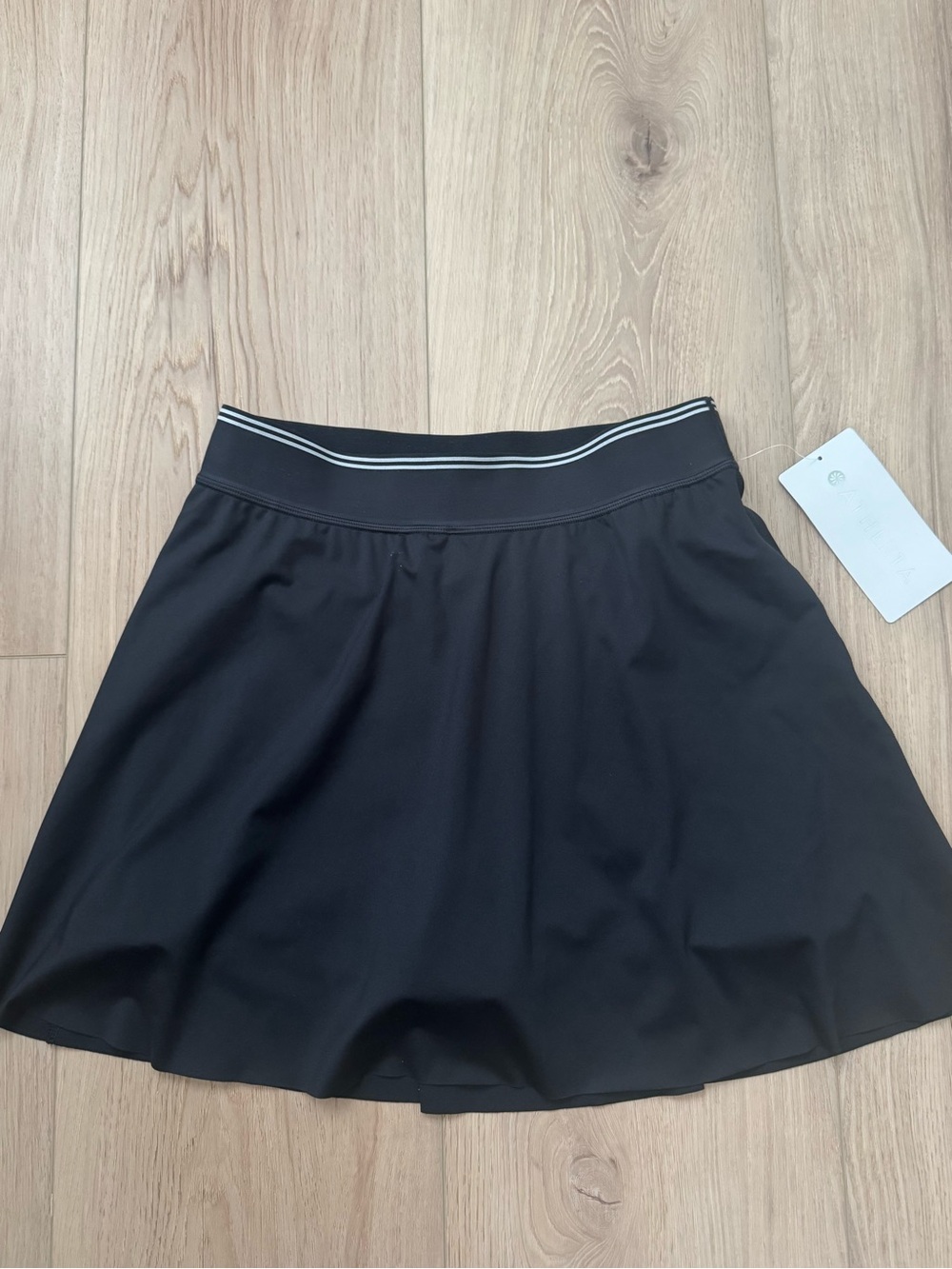 Athleta Ace A-Line Tipped 15.5" Black Skort NWT Small Athletic Tenniscore Preppy